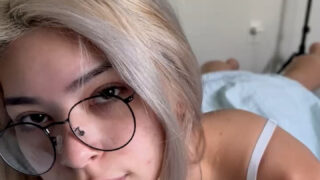 Kawaiisofey Onlyfans – Nude show on bed