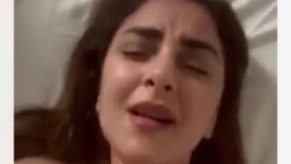 Mona alam Anchor – Pakistani Tiktoker Full Sextape Viral